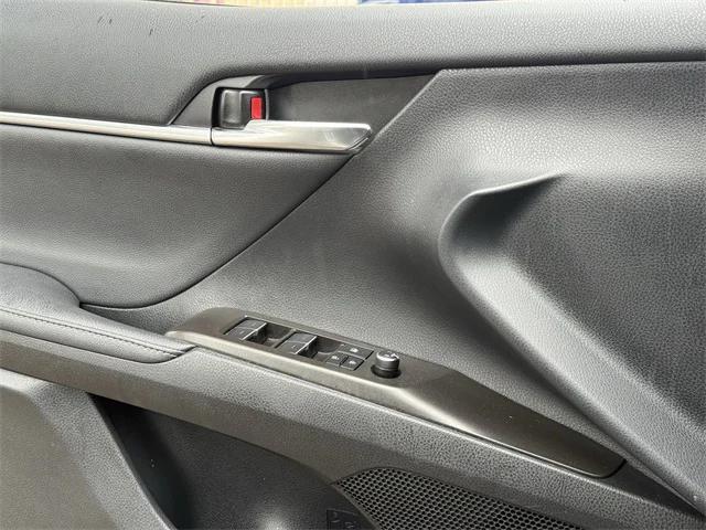 Photo of 2023 Silver Toyota Camry