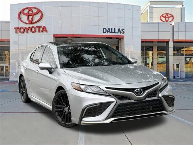 Photo of 2023 Silver Toyota Camry