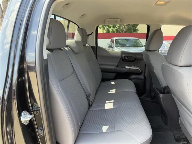 Photo of 2021 Midnight Black Toyota Tacoma