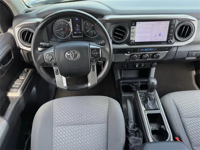 Photo of 2021 Midnight Black Toyota Tacoma
