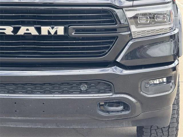 Photo of 2020 Diamond Black Crystal Pearlcoat RAM 1500