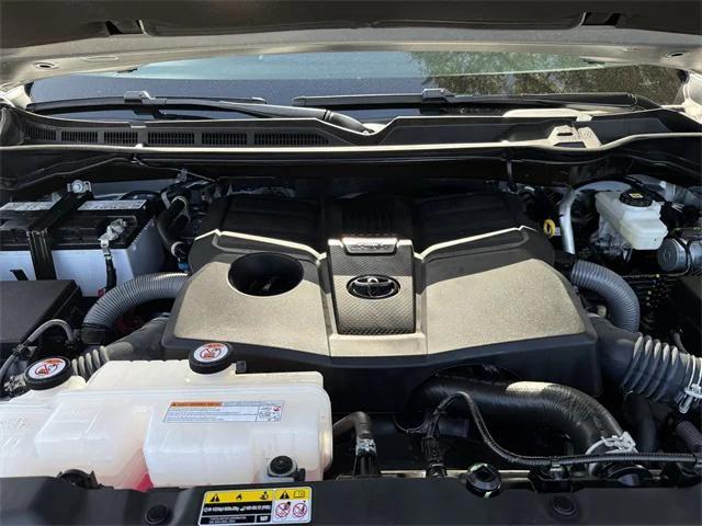 Photo of 2024 Gray Toyota Tundra