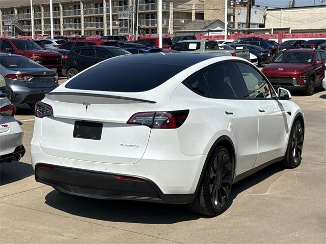 Photo of 2022 Pearl White Multi-Coat Tesla Model Y
