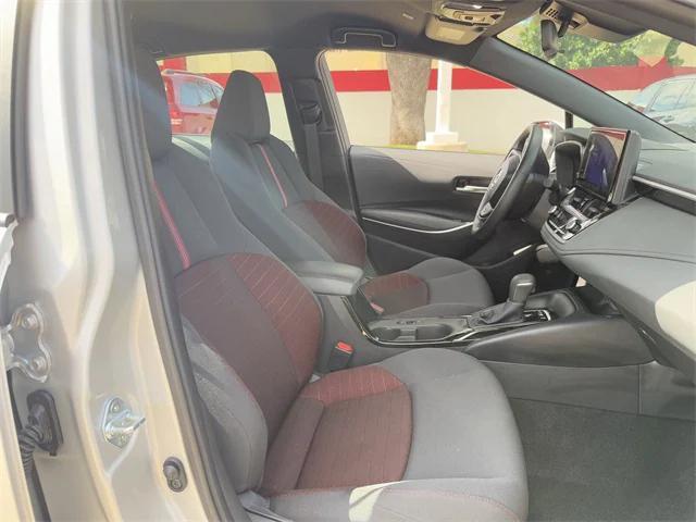 Photo of 2025 Silver Toyota Corolla