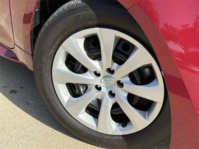 Photo of 2025 Ruby Flare Pearl Toyota Corolla