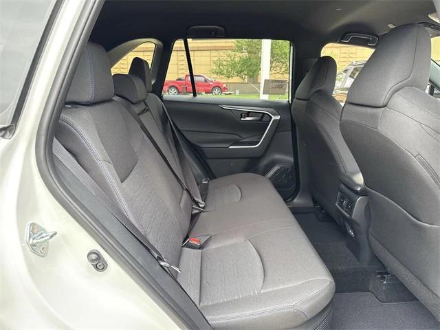 Photo of 2025 White Toyota RAV4 Hybrid
