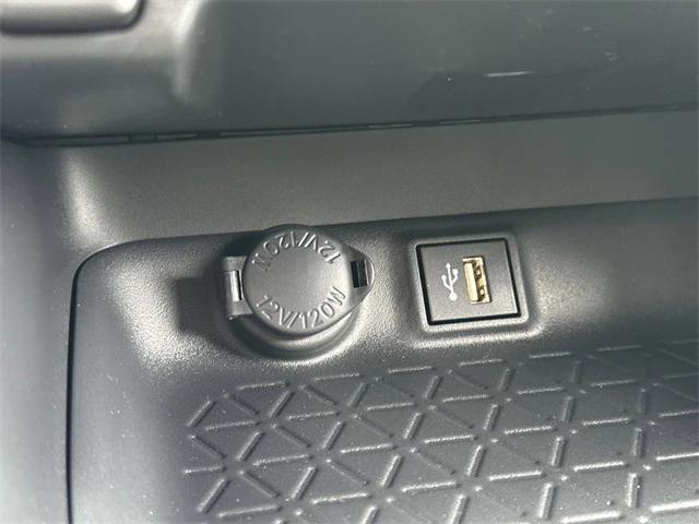 Photo of 2025 White Toyota RAV4 Hybrid