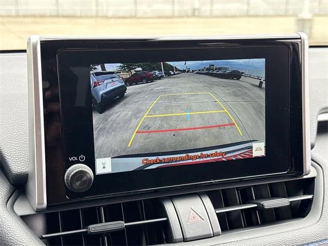 Photo of 2025 White Toyota RAV4 Hybrid