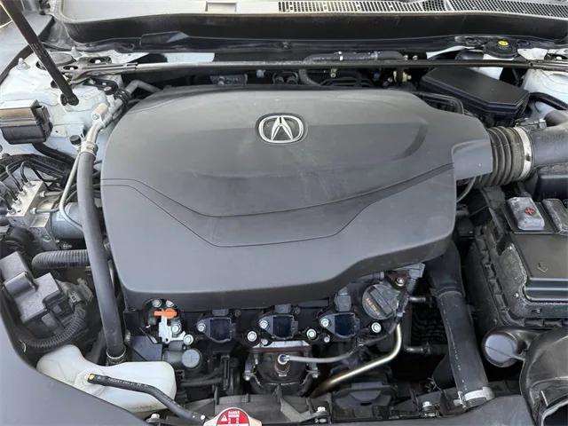 Photo of 2018 Bellanova White Pearl Acura TLX