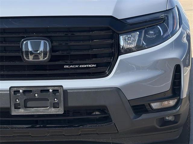 Photo of 2023 Sonic Gray Pearl Honda Ridgeline