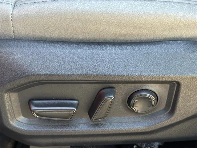 Photo of 2022 Supersonic Red Toyota Tundra