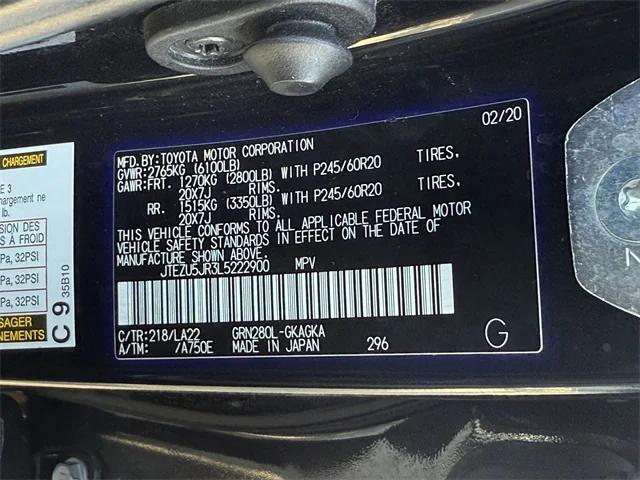 Photo of 2020 Midnight Black Metallic Toyota 4Runner