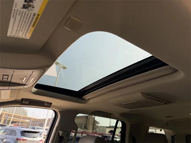 Photo of 2018 Tungsten Chevrolet Tahoe