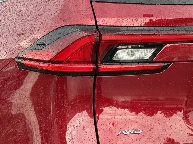 Photo of 2025 Ruby Flare Pearl Toyota Grand Highlander