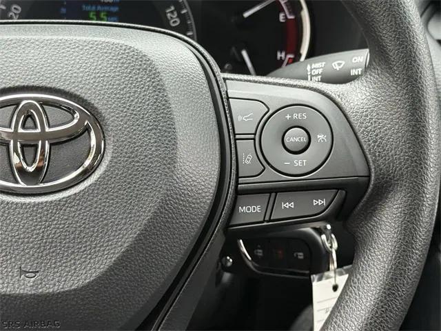 Photo of 2025 Ice Cap Toyota RAV4