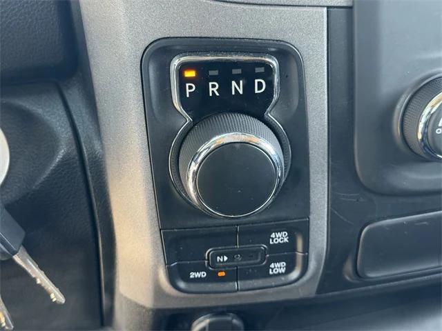 Photo of 2021 Diamond Black Crystal Pearlcoat RAM 1500 Classic