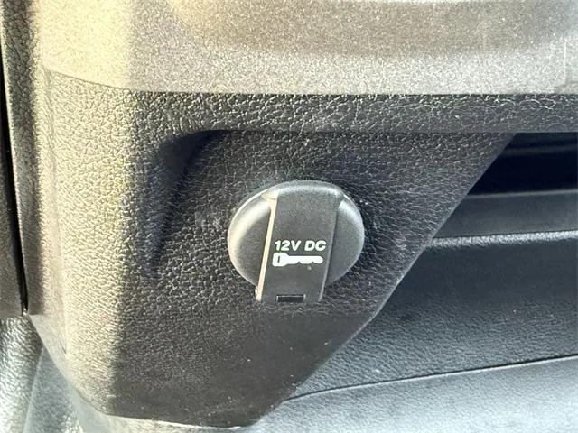 Photo of 2021 Diamond Black Crystal Pearlcoat RAM 1500 Classic