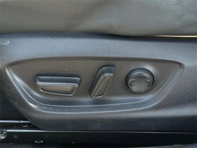 Photo of 2023 Gray Toyota Camry