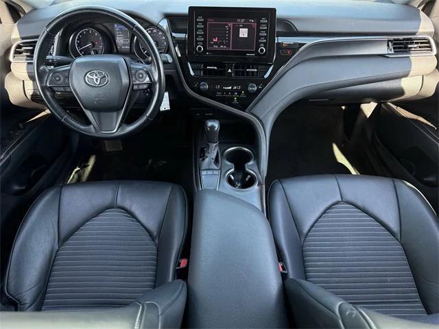 Photo of 2023 Gray Toyota Camry