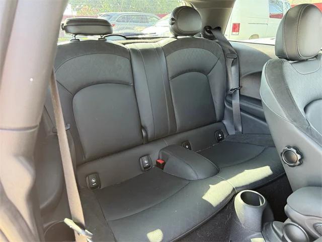 Photo of 2023 Chili Red MINI Hardtop