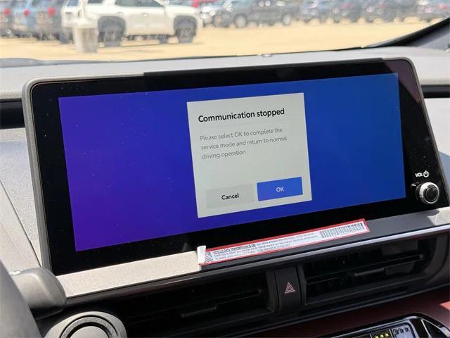 Photo of 2025 Gray Toyota Prius Plug-In Hybrid