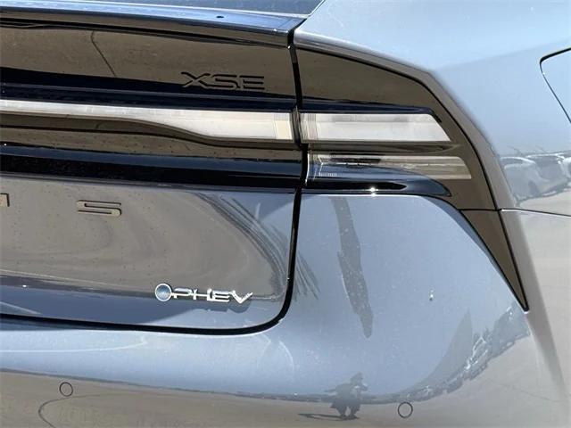 Photo of 2025 Gray Toyota Prius Plug-In Hybrid