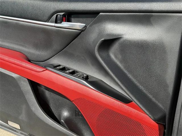 Photo of 2020 Silver Toyota Camry
