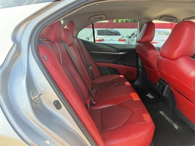 Photo of 2020 Silver Toyota Camry