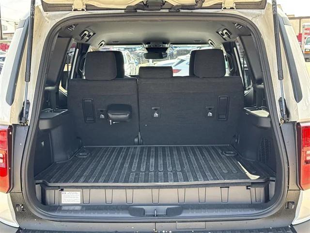 Photo of 2024 Wind Chill Pearl Toyota Land Cruiser