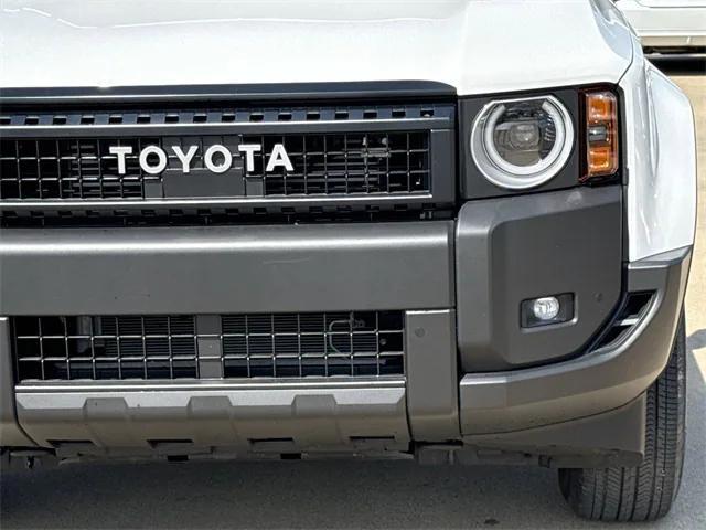 Photo of 2024 Wind Chill Pearl Toyota Land Cruiser