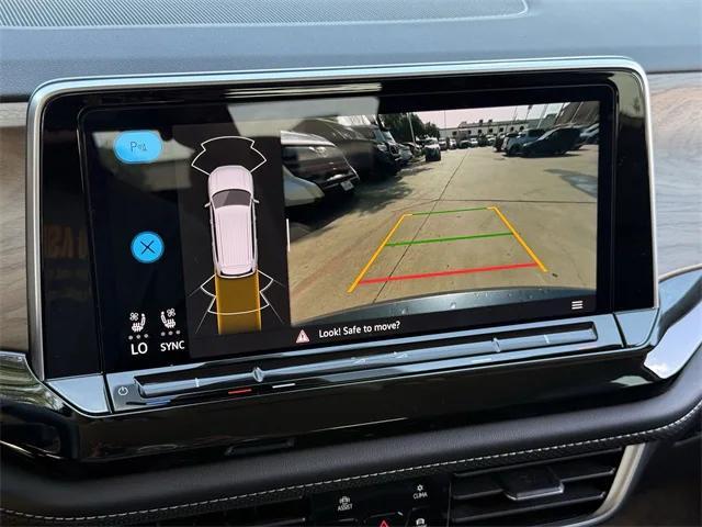 Photo of 2025 Gray Volkswagen Atlas