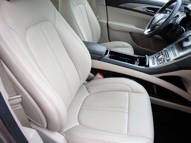 Photo of 2019 Iced Mocha Metallic Lincoln MKZ