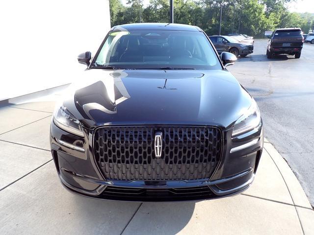 Photo of 2023 Infinite Black Metallic Lincoln Corsair