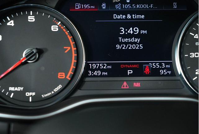 Photo of 2023 Daytona Gray Audi Q5