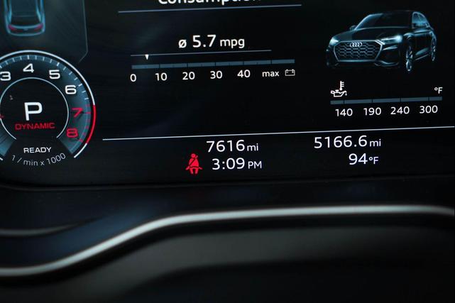 Photo of 2023 Florett Silver Metallic Audi Q5