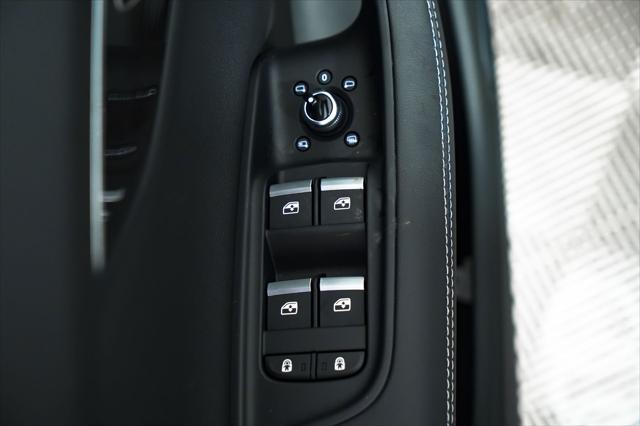 Photo of 2025 Mythos Black Metallic Audi Q7