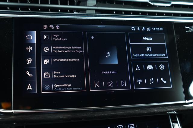 Photo of 2025 Mythos Black Metallic Audi Q7