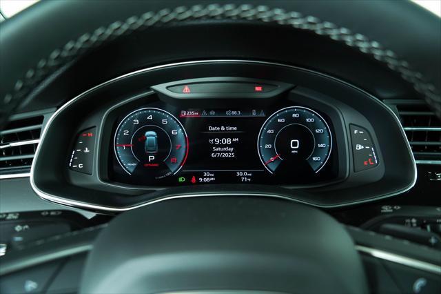 Photo of 2025 Satellite Silver Metallic Audi Q8