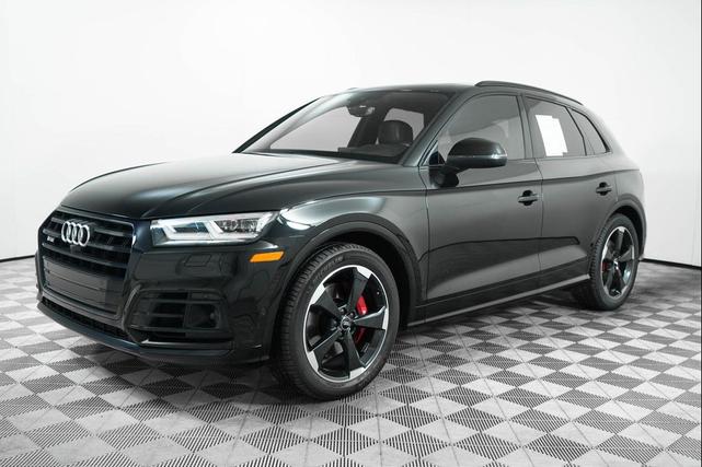 Photo of 2019 Black Metallic Audi SQ5