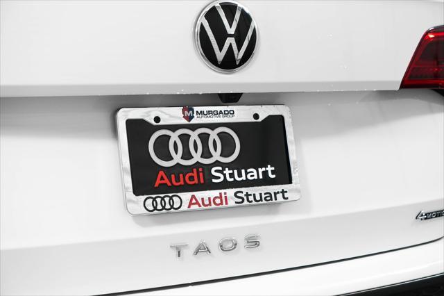 Photo of 2024 Pure White Volkswagen Taos
