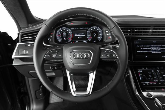 Photo of 2025 Daytona Gray Pearl Effect Audi Q8