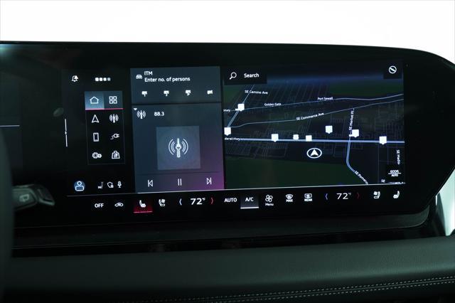 Photo of 2025 Manhattan Gray Metallic Audi Q6 e-tron