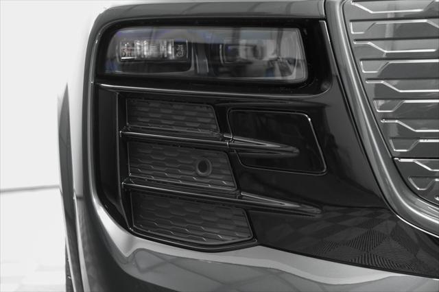 Photo of 2025 Manhattan Gray Metallic Audi Q6 e-tron