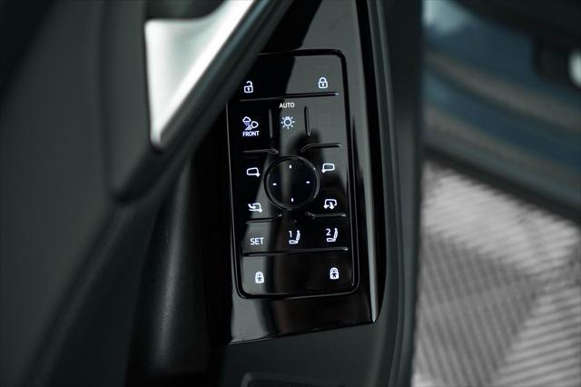 Photo of 2025 Magnet Gray Audi Q6 e-tron