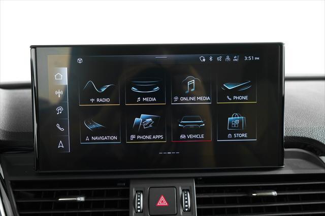Photo of 2025 Navarra Blue Metallic Audi Q5