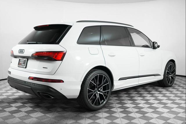 Photo of 2025 Glacier White Metallic Audi Q7