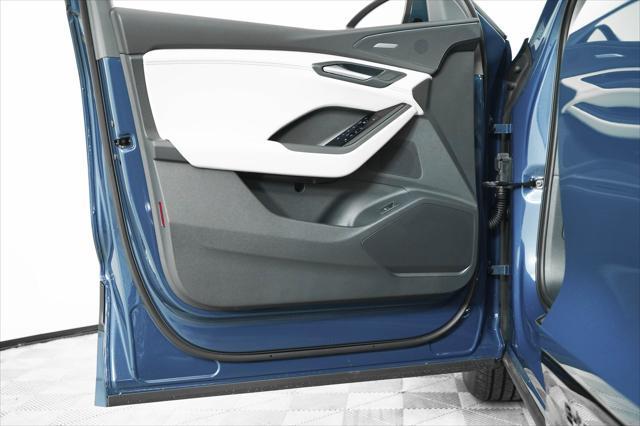 Photo of 2025 Plasma Blue Metallic Audi Q6 e-tron