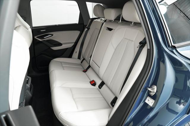 Photo of 2025 Plasma Blue Metallic Audi Q6 e-tron
