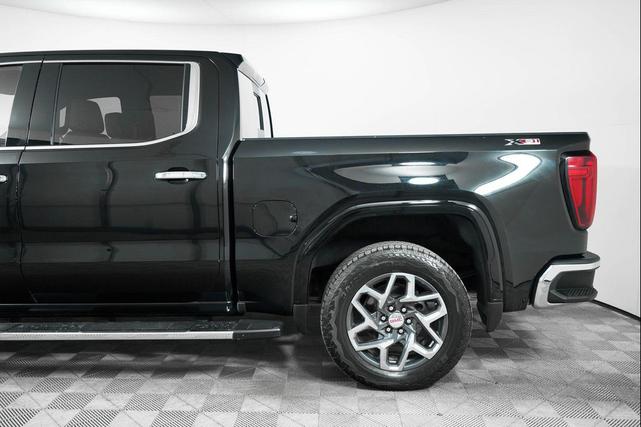 Photo of 2023 Onyx Black GMC Sierra 1500