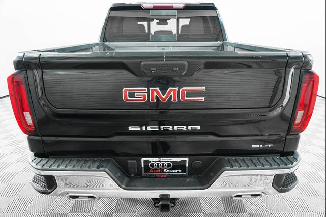 Photo of 2023 Onyx Black GMC Sierra 1500
